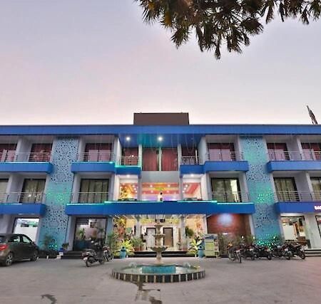 Hotel Shivam Diu Exteriör bild